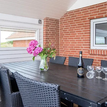 10 Person In Vakantiehuis Ringkøbing
