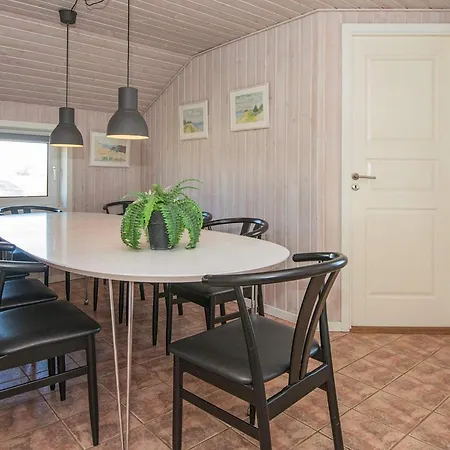 10 Person In Vakantiehuis Ringkøbing