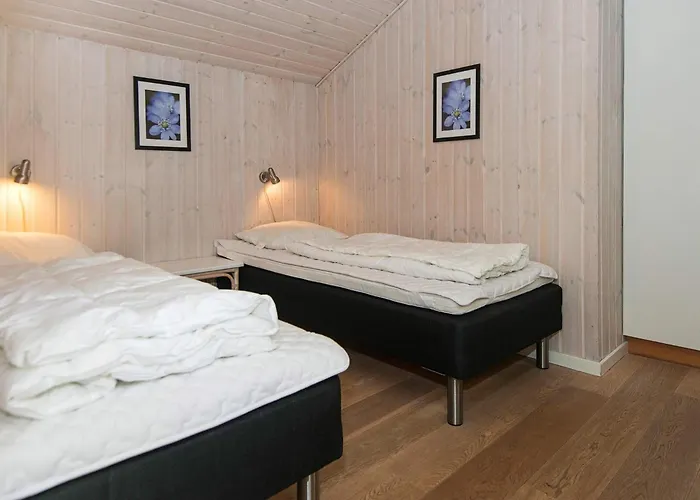 10 Person In Ringkøbing