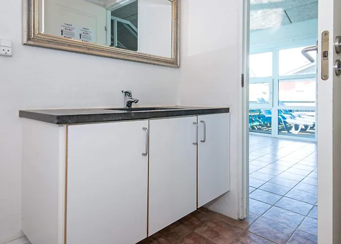 10 Person In Ringkøbing
