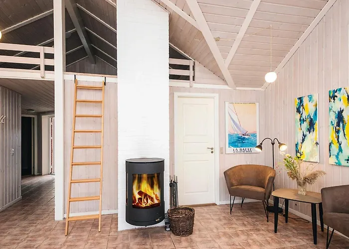 10 Person In Ringkøbing